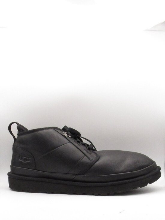 UGG Neumel FT Black Chukka Boot in Black Leather Excellent Cond 1144012 main image 7